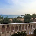 Seafront Dream דירה