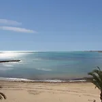 Seafront Dream דירה טורבייחה