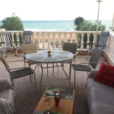Apartment Seafront Dream *